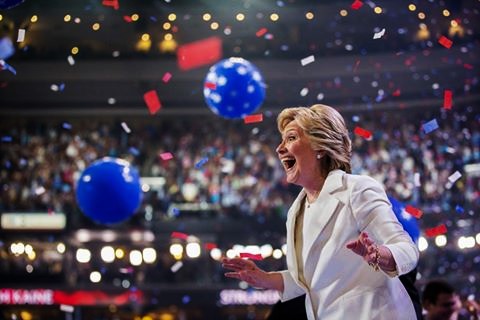 Big Bounce For Clinton In Battlegrounds