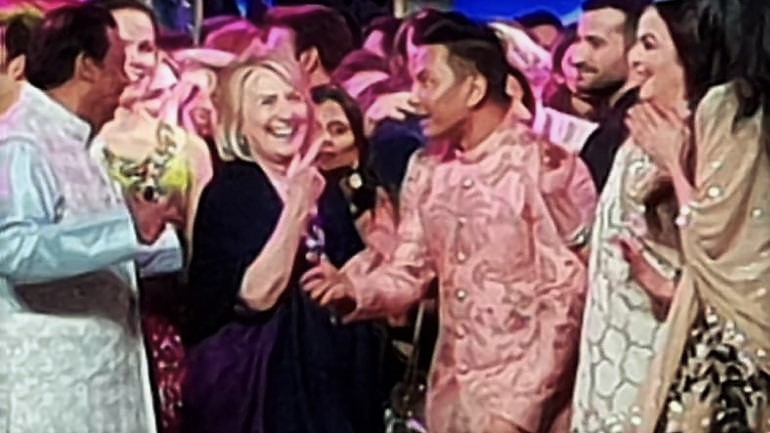 Hillary Clinton Bollywood Dancing – Video Goes Viral To Delight Of Friends & Foes Alike