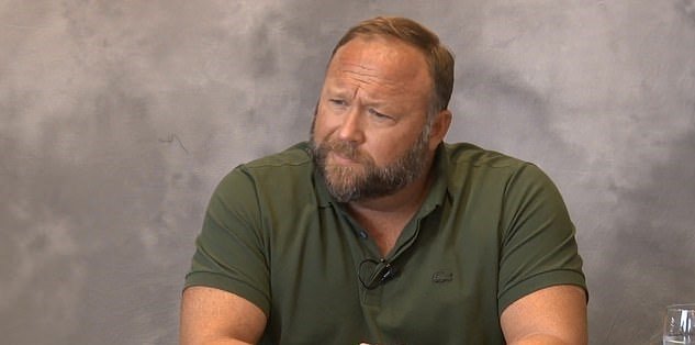 Conspiracy Huckster Alex Jones Admits His Sandy Hook Theories Were Lies – Blames Psychosis