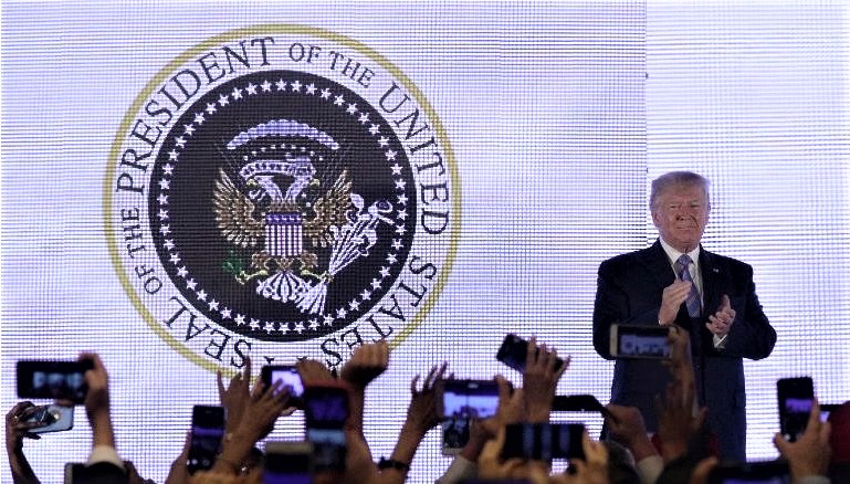 Conservative Aide FIRED After Trump Appears In Front Of Altered Russia-Like Presidential Seal