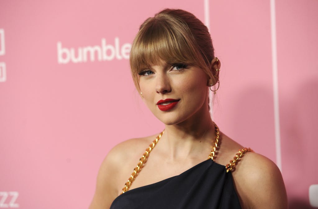 Inherently Good Taylor Swift Donates $1 MILLION To Tennessee Tornado Relief