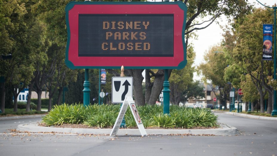 Disneyland & Disney World CLOSED Indefinitely – Employees Paid Through April 18