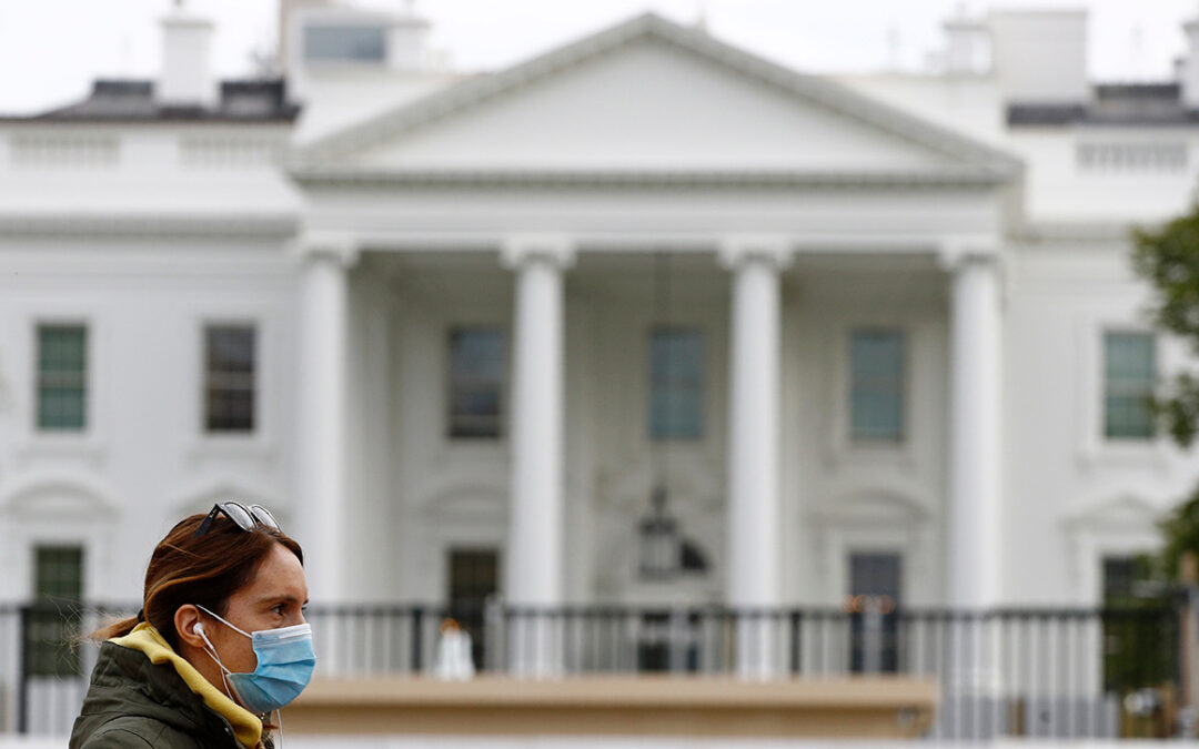 White House FINALLY Tells Staff To Wear Masks – Exception Is Trump