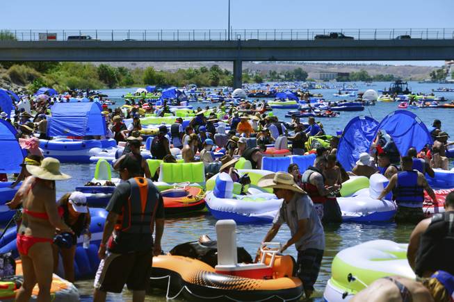 Deep In Trump Country, A Tourist Community CLOSES Its Beaches Due To Coronavirus