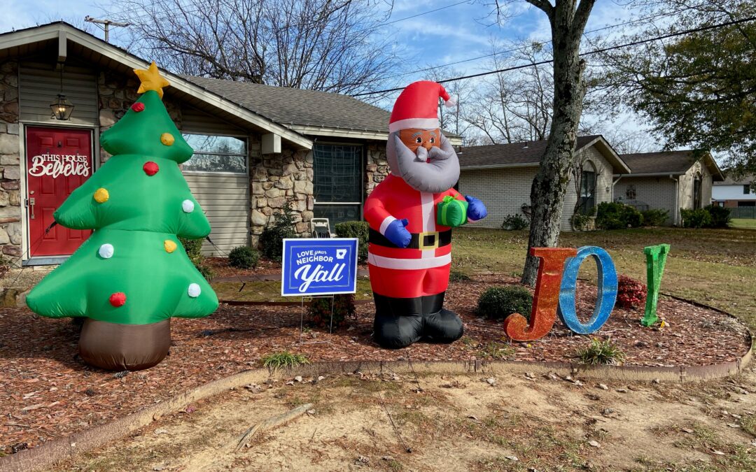 Arkansas Man Put Inflatable Black Santa In Yard & Immediately Received Racist Note