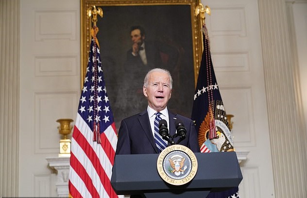 Biden Combats Climate Change – Takes On Big Oil – Claims 1 Million Auto Jobs Are Coming