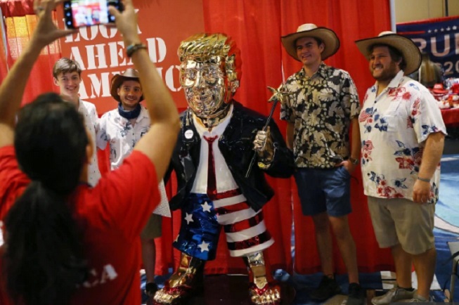 Hit Gold Trump Statue At CPAC Conference Was Made In Mexico